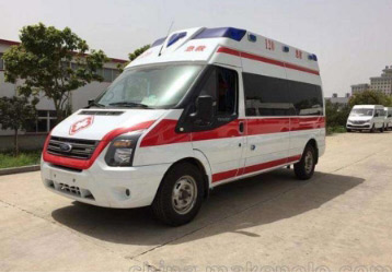 漠河市救护车租赁